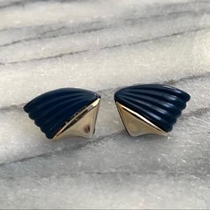 2/27 - vintage Earrings